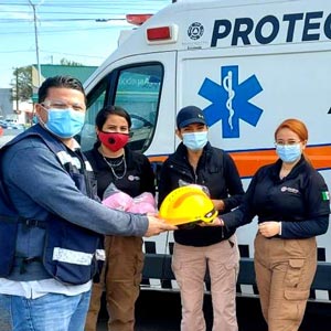 fornitura di elmetti alla protezione civile Messicana